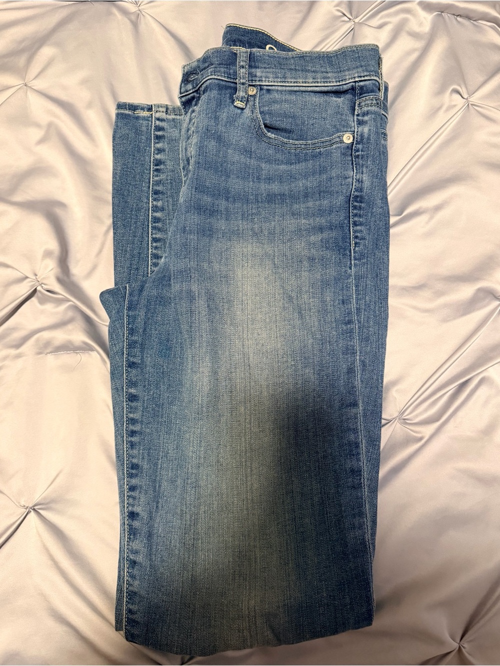 GAP Women's Skinny Jeans - Medium Blue Wash